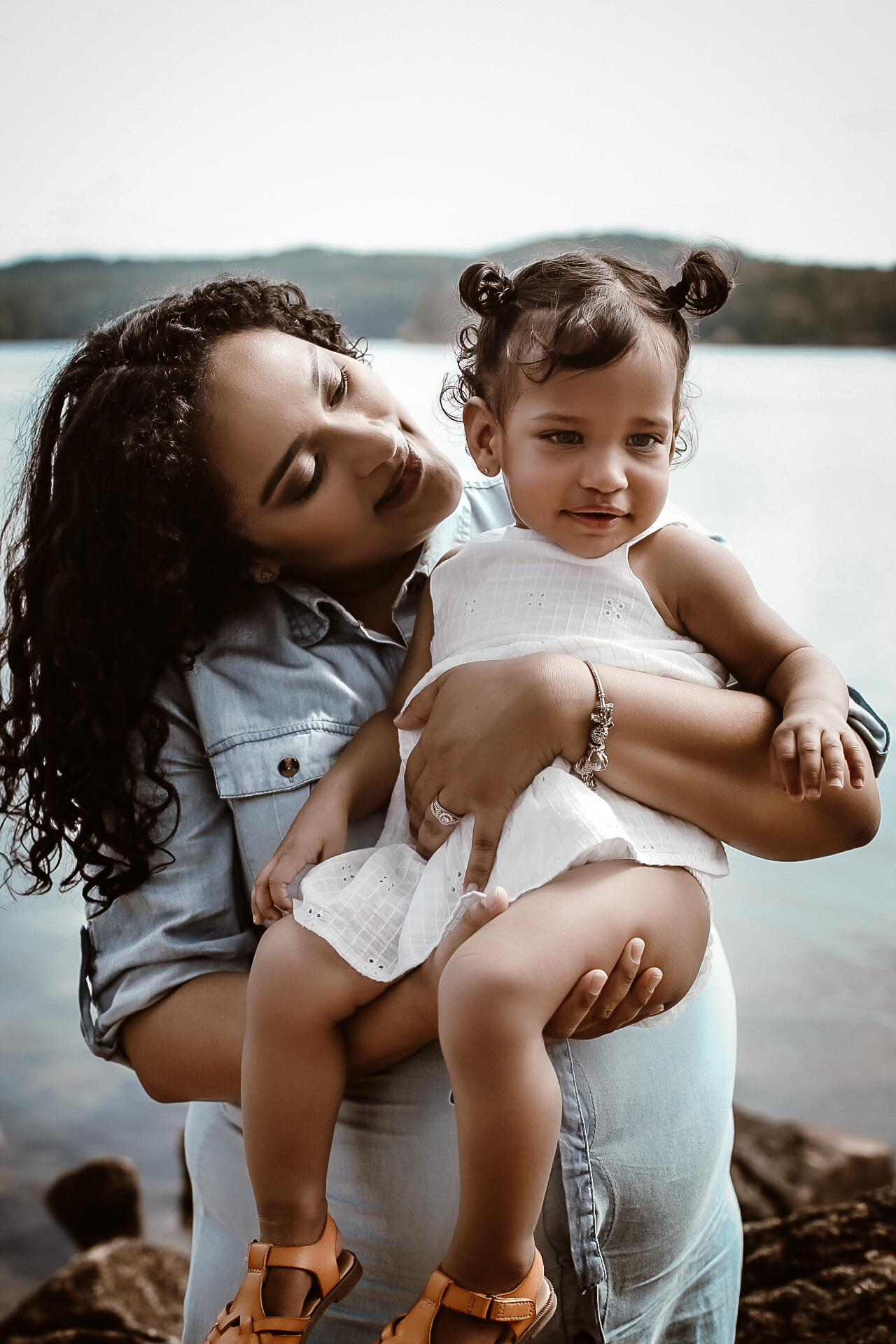 Motherhood-Red Top Mountain Family Photography- Mother- Baby portrait